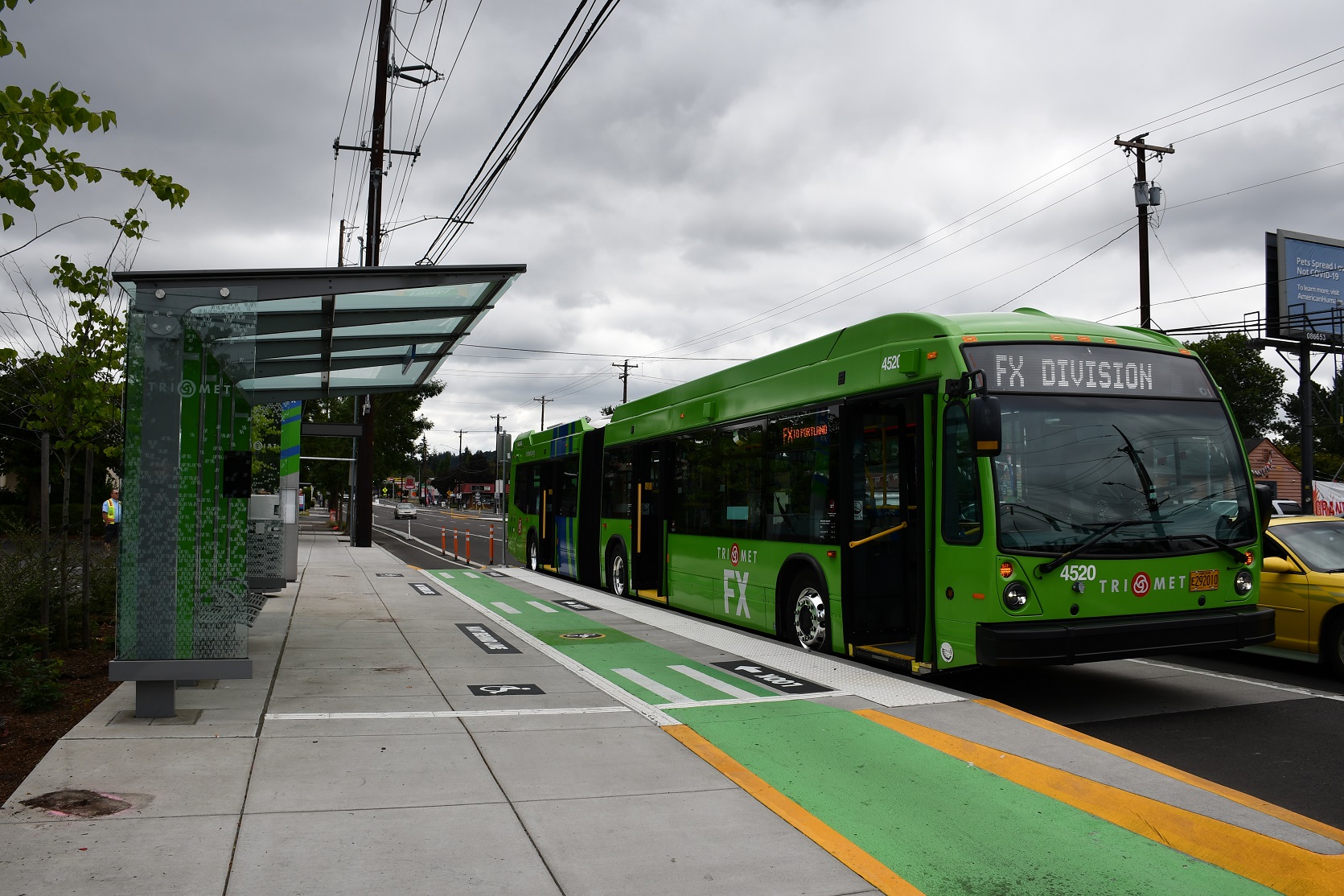 TriMet FTA And Partners Celebrate The Launch Of FX a New Type Of Bus 