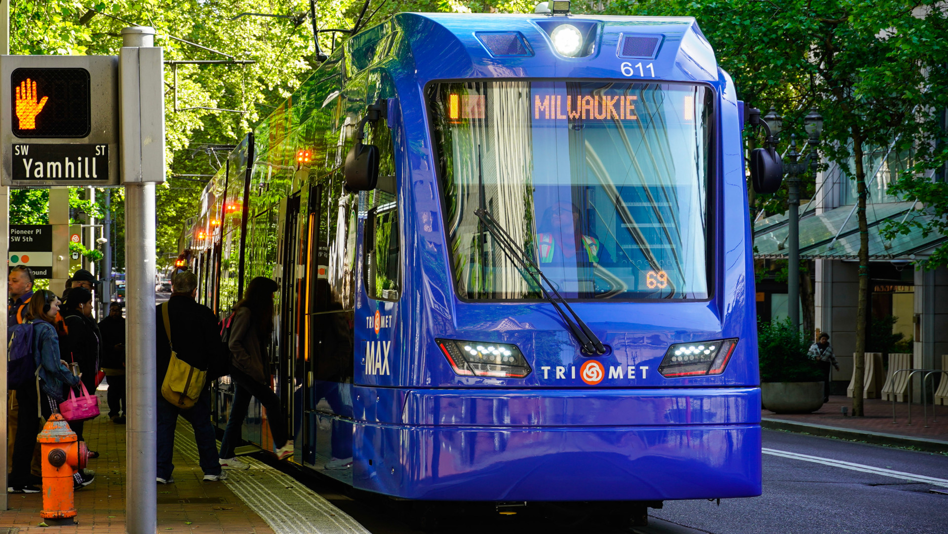 TriMet is the best way to see Grand Floral Parade